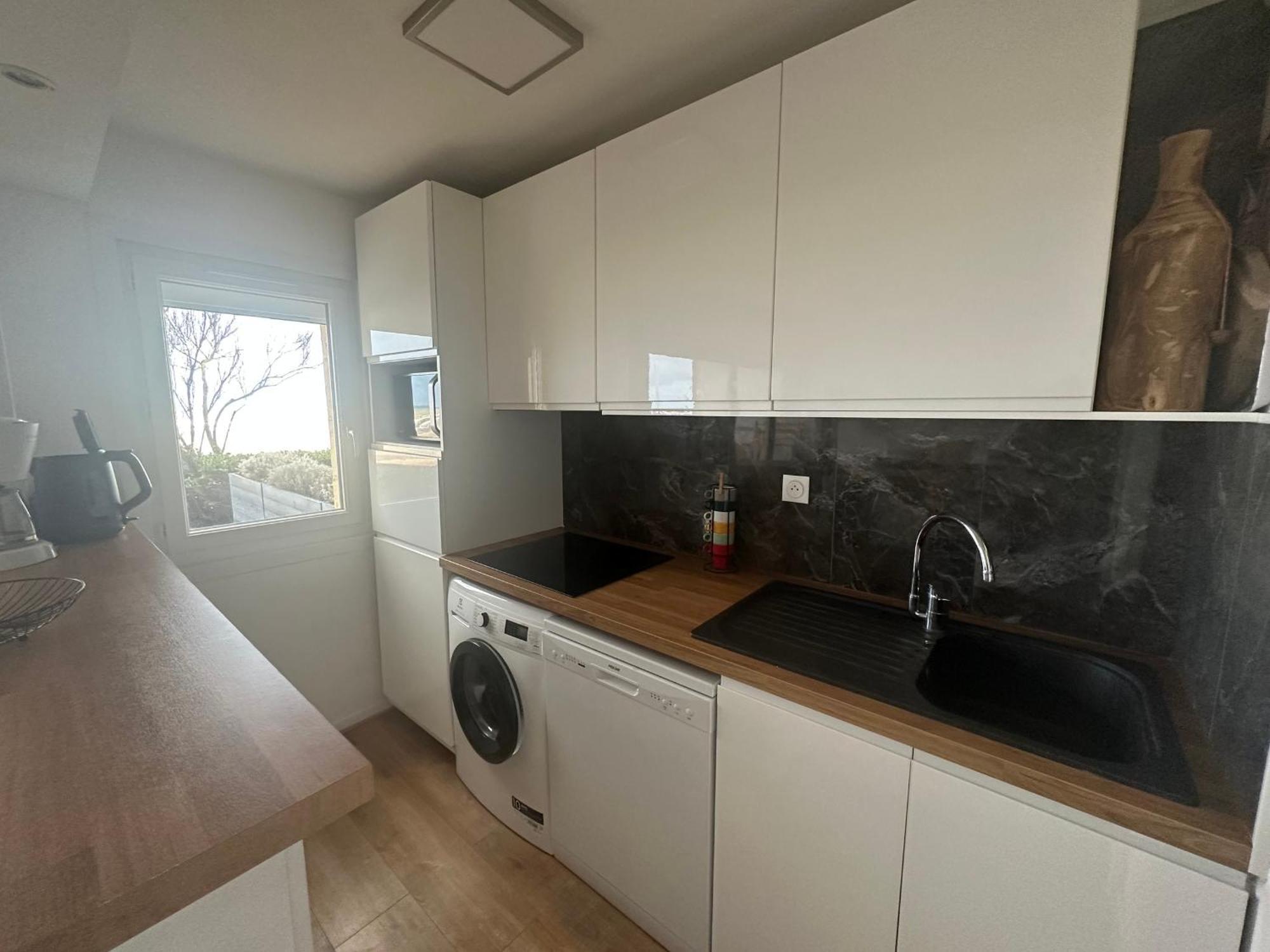 Appartement 2P, Rez-De-Jardin, Acces Plage, Animaux Ok, Parking, Internet Inclus - Fr-1-487-355 Cabourg Exterior photo